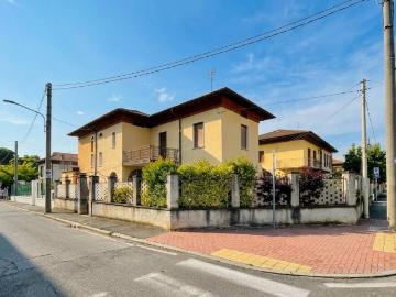 Villa in vendita a Brescia BS