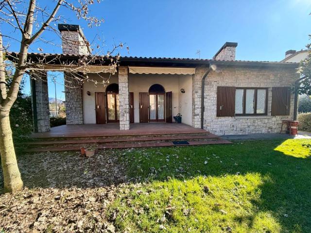 Villa in vendita a Brescia BS