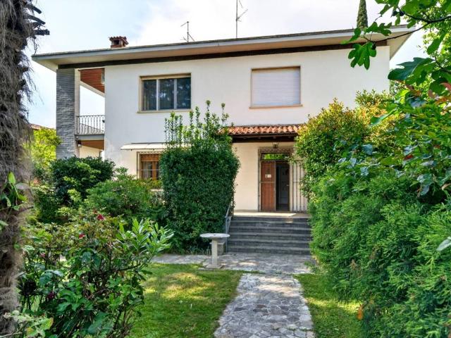 Villa in vendita a Brescia BS