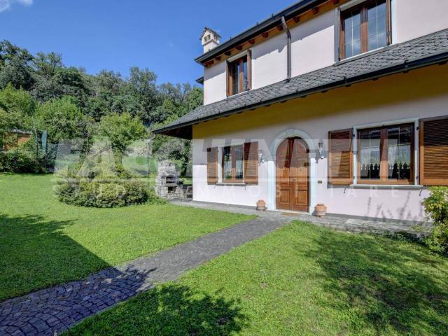 Villa in vendita a Brescia BS