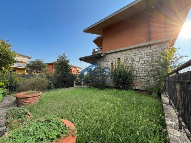 Villa in vendita a Brescia BS