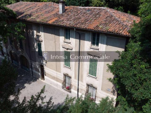 Villa in vendita a Brescia BS