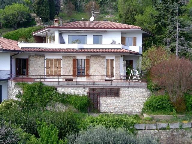 Villa in vendita a Brescia BS