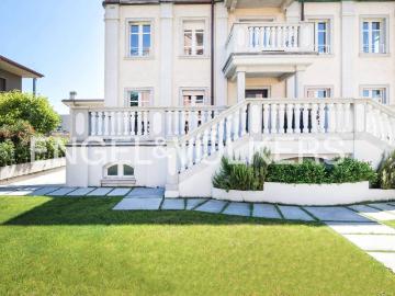 Villa in vendita a Brescia BS