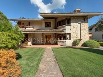 Villa in vendita a Brescia BS