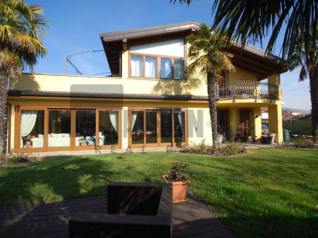 Villa in vendita a Brescia BS