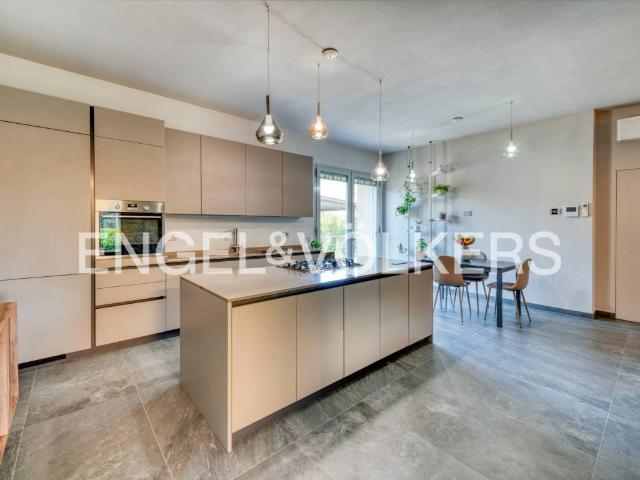 Villa in vendita a Brescia BS