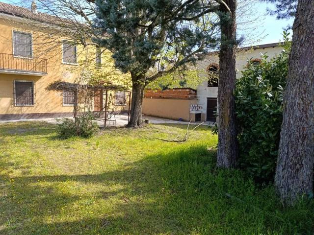 Villa in vendita a Bressana Bottarone PV