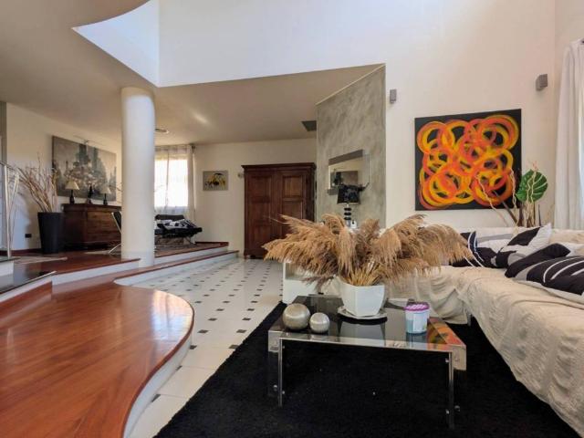 Villa in vendita a Bressana Bottarone PV