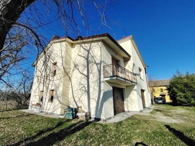 Villa in vendita a Bressana Bottarone PV