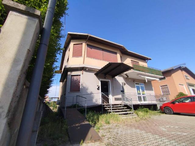 Villa in vendita a Briona NO