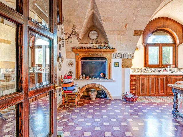 Villa in vendita a Brindisi BR
