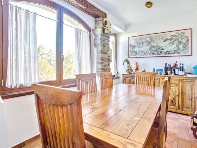 Villa in vendita a Brissago Valtravaglia VA