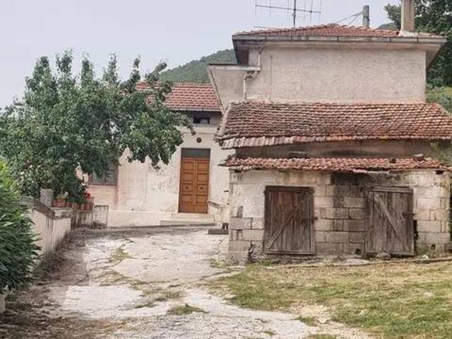 Villa in vendita a Broccostella FR