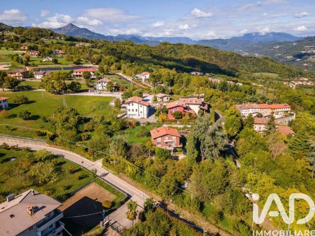 Villa in vendita a Brogliano VI