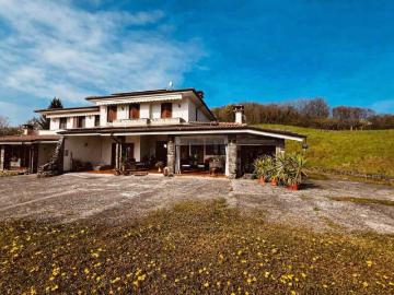 Villa in vendita a Brogliano VI