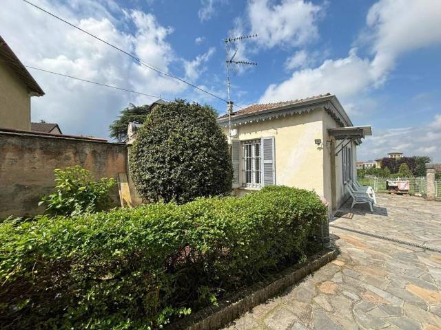Villa in vendita a Broni PV