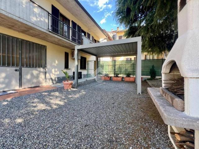 Villa in vendita a Broni PV