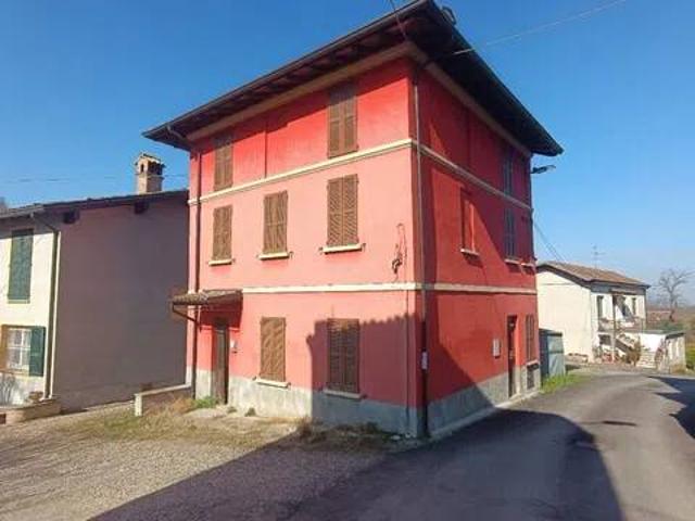 Villa in vendita a Broni PV