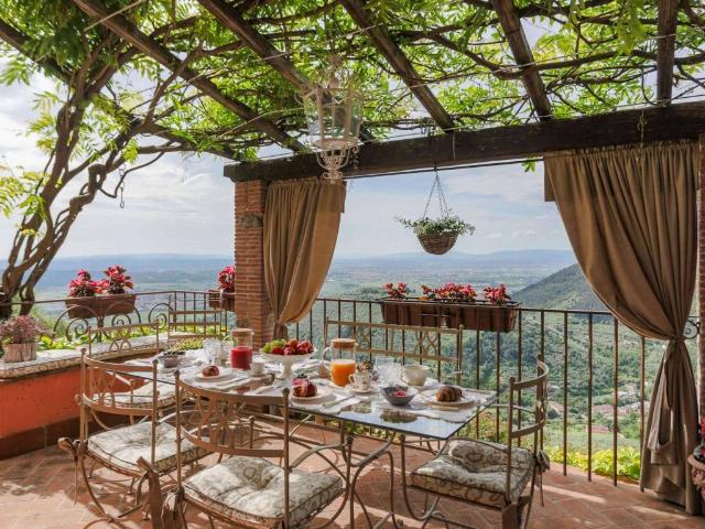 Villa in vendita a Buti PI
