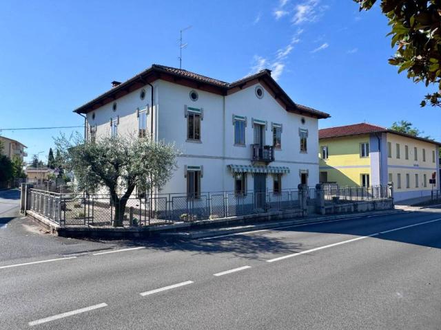 Villa in vendita a Buttrio UD
