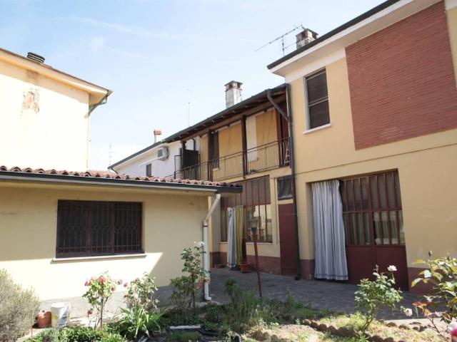 Villa in vendita a Bubbiano MI