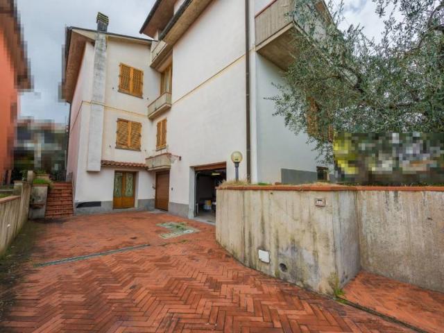 Villa in vendita a Bucine AR