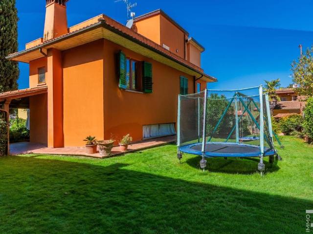 Villa in vendita a Bucine AR
