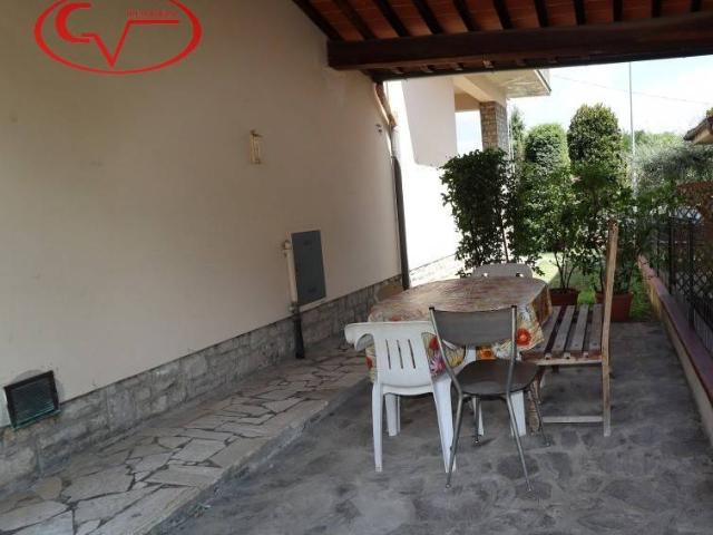 Villa in vendita a Bucine AR