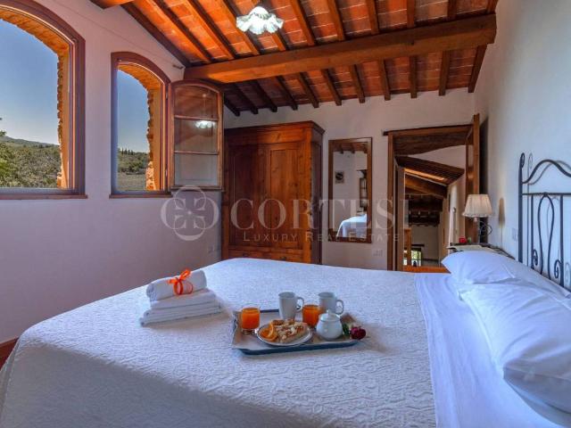 Villa in vendita a Bucine AR