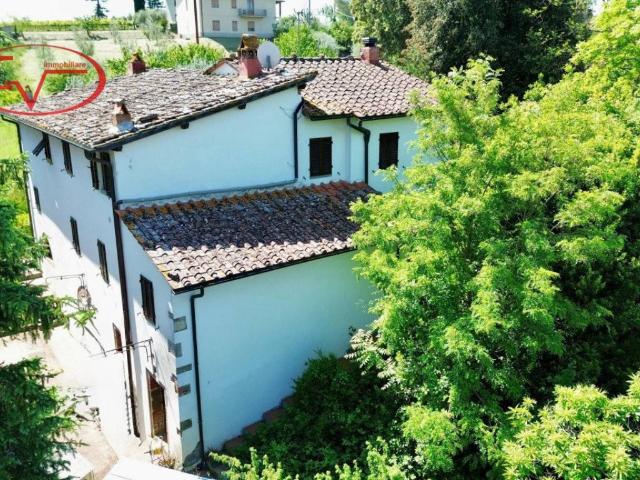 Villa in vendita a Bucine AR