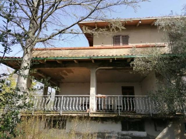 Villa in vendita a Bucine AR