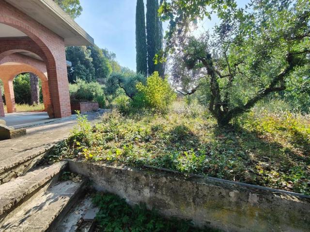 Villa in vendita a Bucine AR