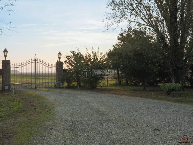 Villa in vendita a Budrio BO