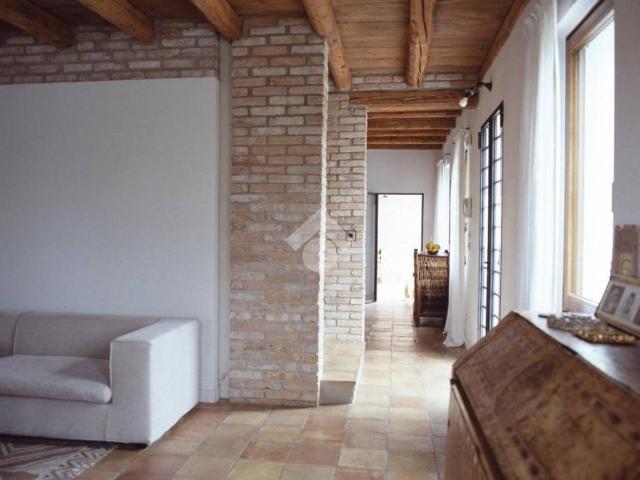 Villa in vendita a Budrio BO
