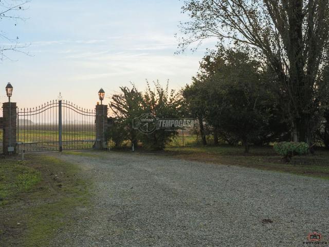 Villa in vendita a Budrio