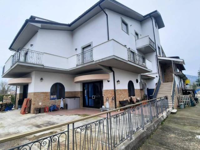 Villa in vendita a Bugnara AQ