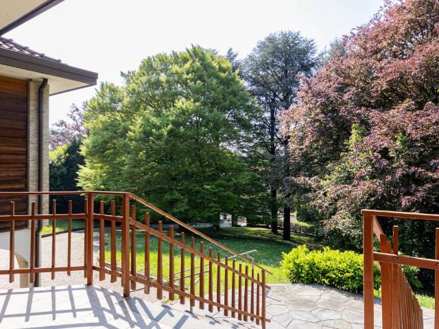 Villa in vendita a Bulciago LC
