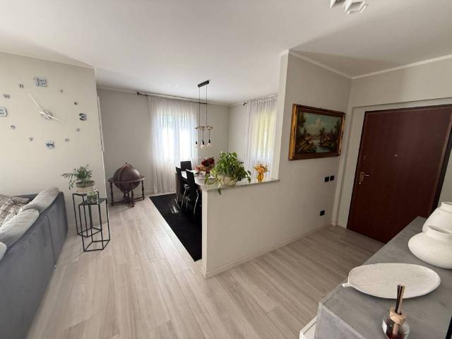 Villa in vendita a Bulgarograsso CO