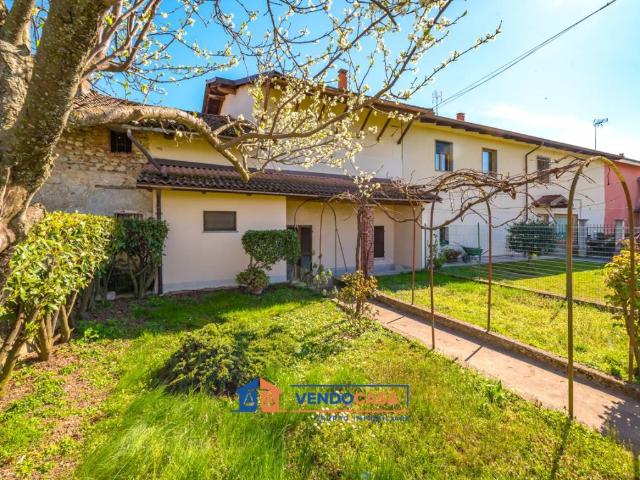 Villa in vendita a Busca CN