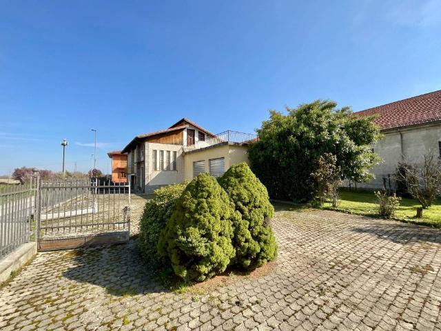 Villa in vendita a Busca CN