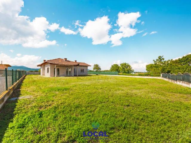 Villa in vendita a Busca CN