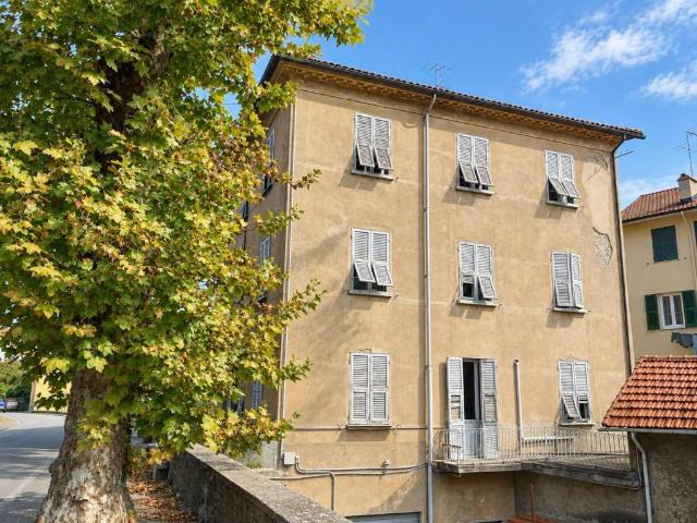 Villa in vendita a Busalla GE