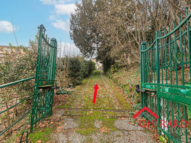 Villa in vendita a Busalla GE