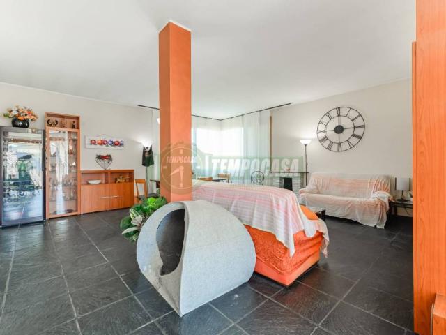 Villa in vendita a Busnago MB