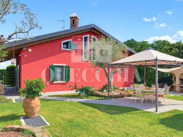 Villa in vendita a Bussolengo VR