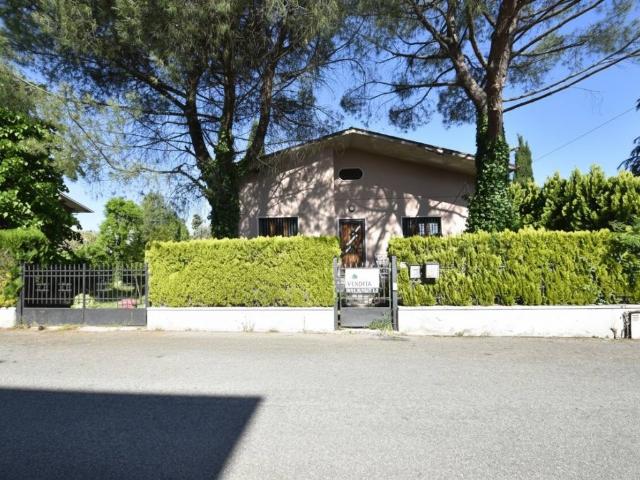 Villa in vendita a Bussolengo VR