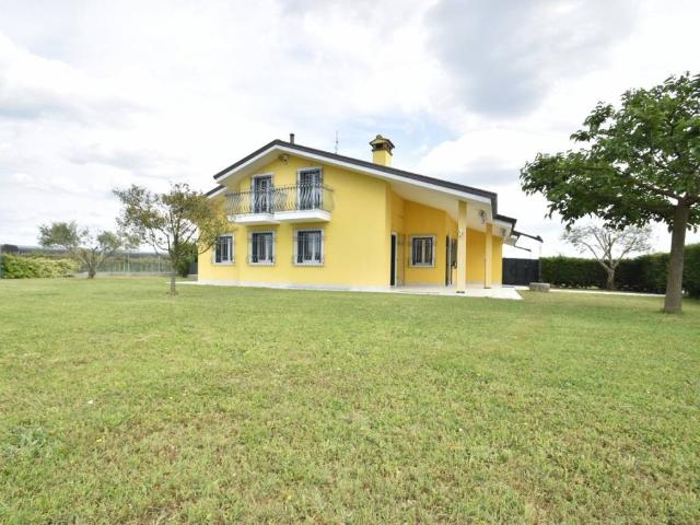 Villa in vendita a Bussolengo VR