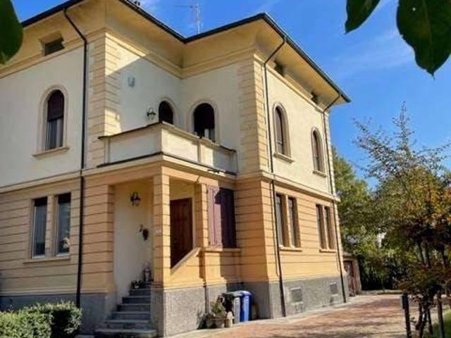 Villa in vendita a Busseto PR