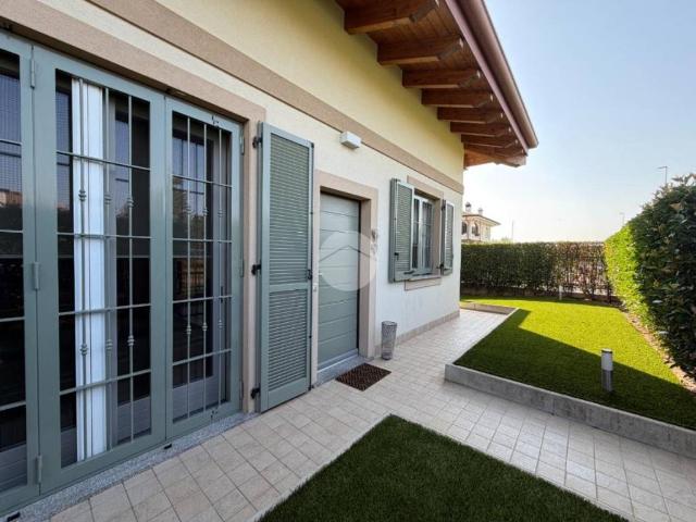 Villa in vendita a Bussero MI